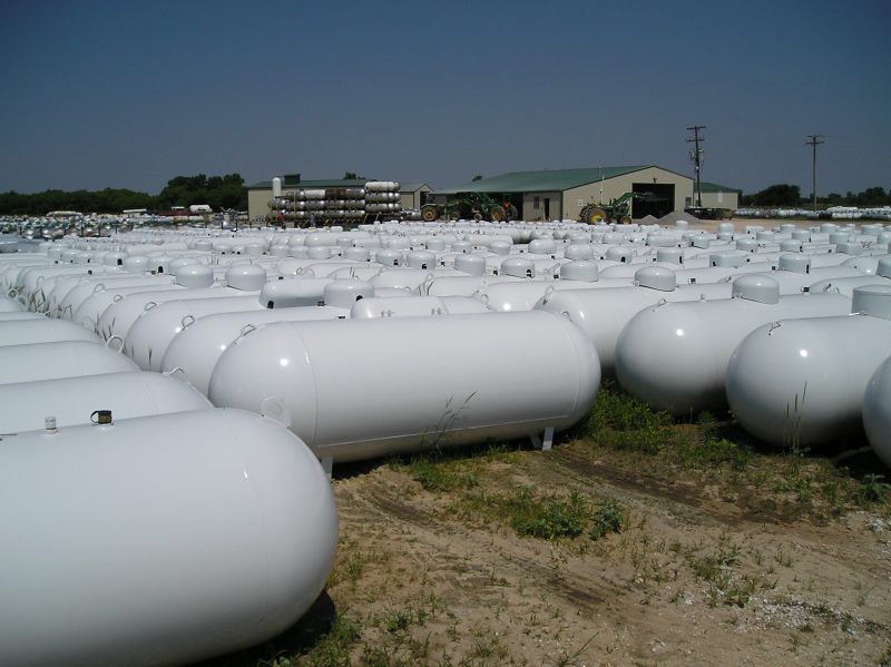 1,000 Gallon Propane Tanks for Sale - Image 8