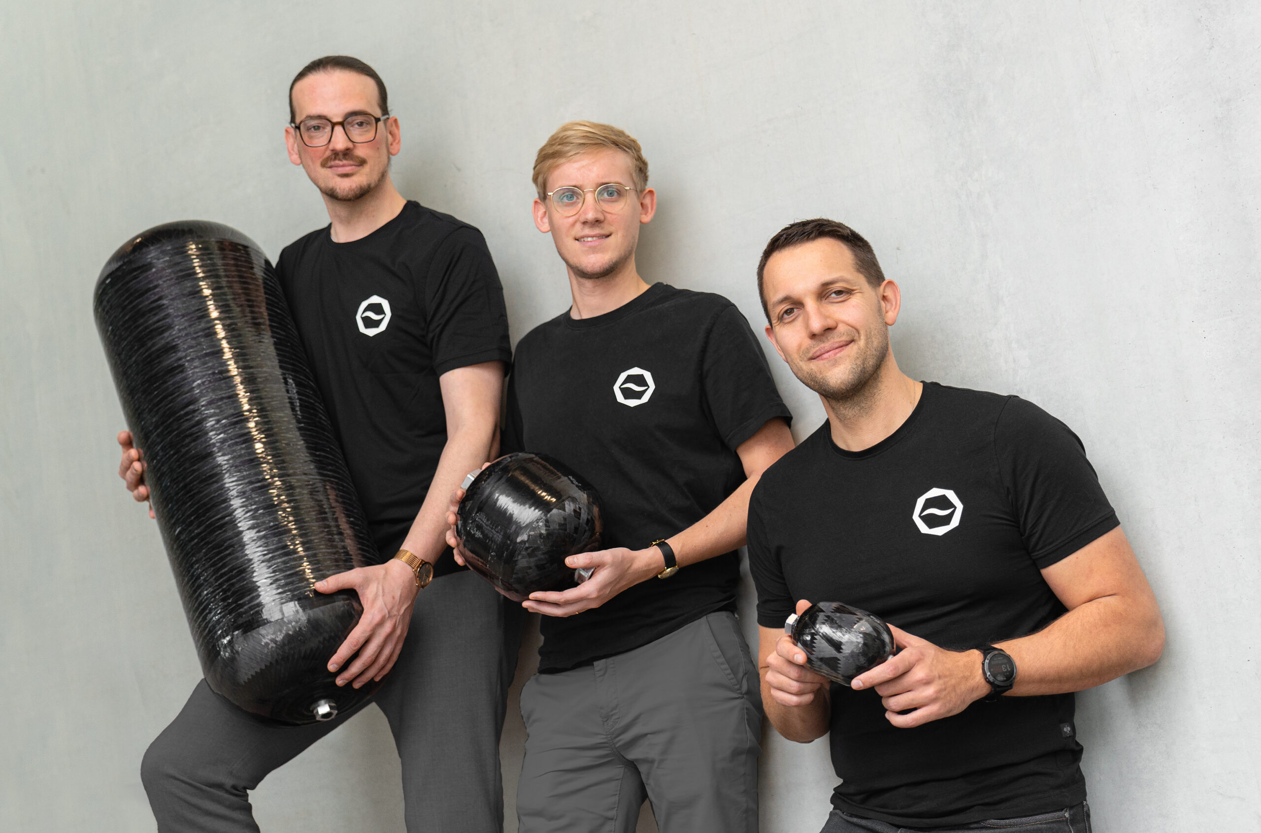 Carbon fiber specialist Blackwave raises $6.6 million behind line of ready-to-ship satellite tanks