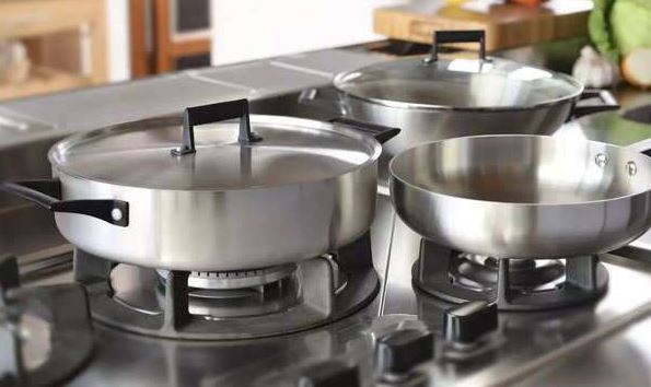 7 reasons to avoid cooking in aluminum utensils