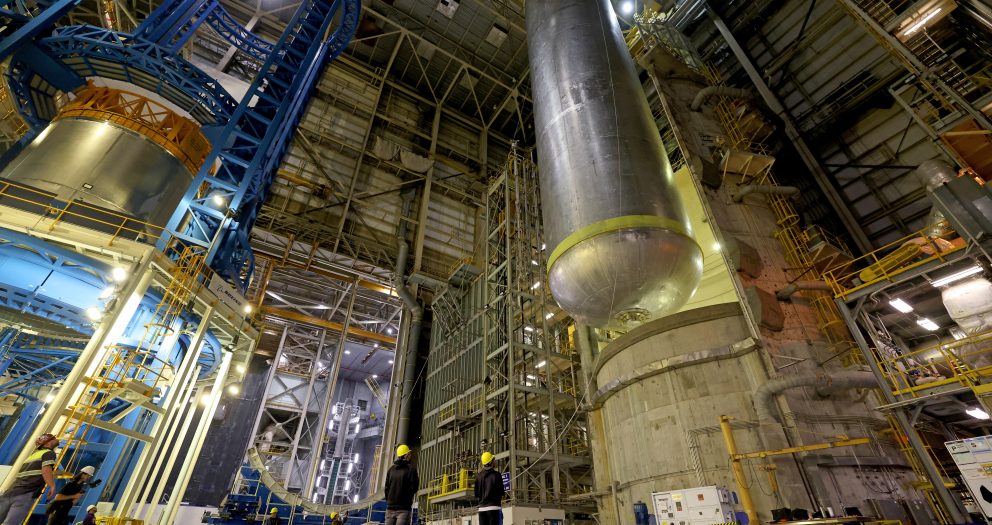 Rocket Propellant Tanks for NASA’s Artemis III Mission Take Shape