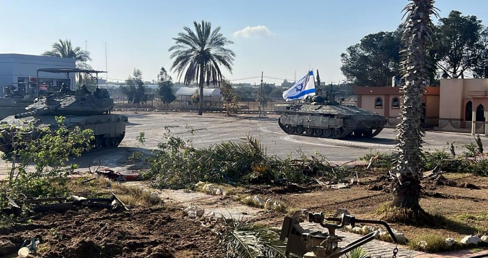 Israeli forces enter Rafah and take control of border crossing